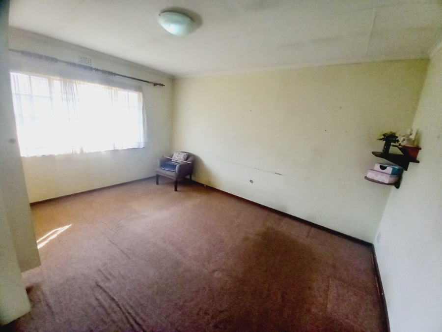 3 Bedroom Property for Sale in Vaalpark Free State